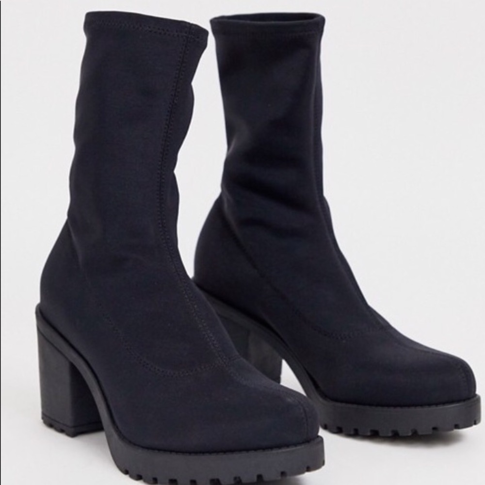 Vagabond booties size 7